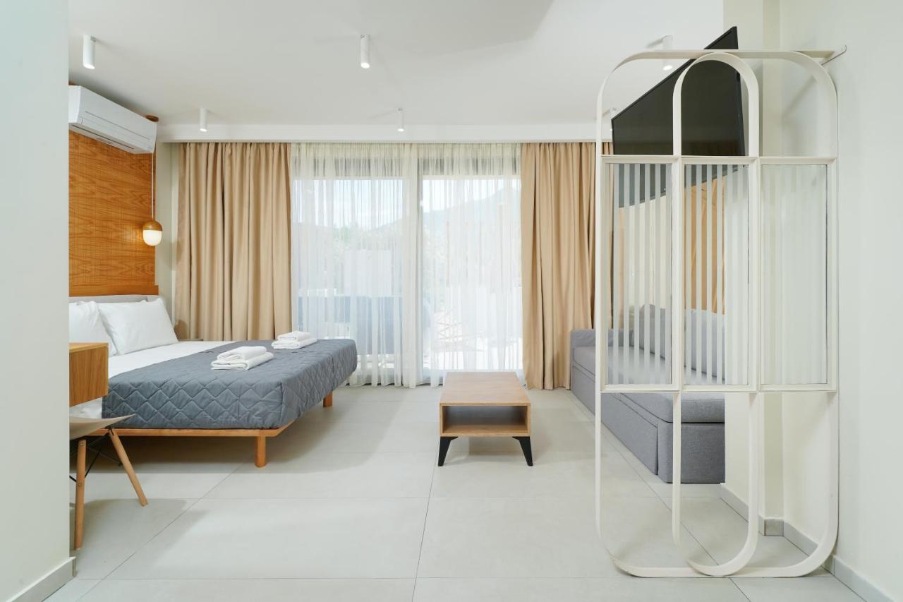 Valen Mare Suites Skala Potamia  Esterno foto