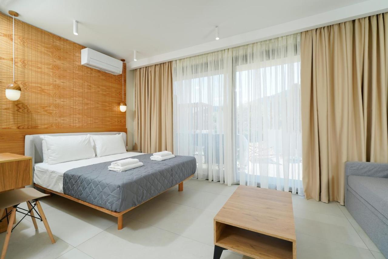 Valen Mare Suites Skala Potamia  Esterno foto