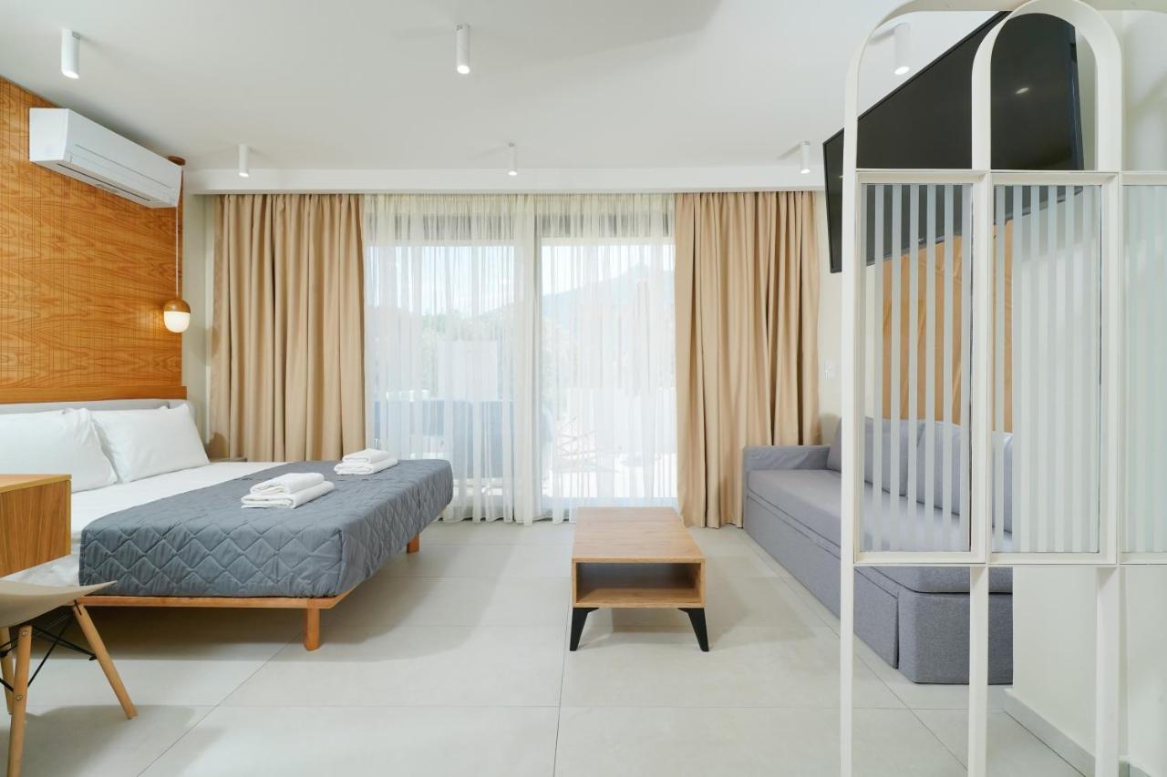 Valen Mare Suites Skala Potamia  Esterno foto